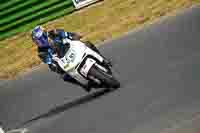 Vintage-motorcycle-club;eventdigitalimages;mallory-park;mallory-park-trackday-photographs;no-limits-trackdays;peter-wileman-photography;trackday-digital-images;trackday-photos;vmcc-festival-1000-bikes-photographs
